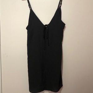 BRANDY MELVILLE BLACK DRESS